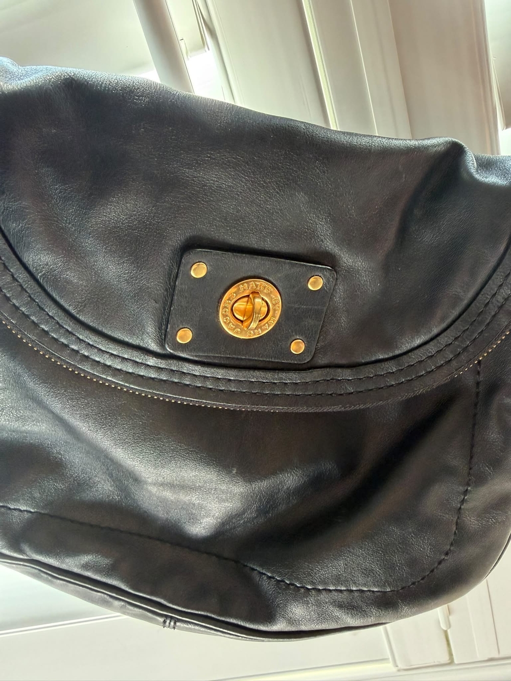 Marc Jacobs - Black Leather Shoulder Bag with Gold Turn-Lock